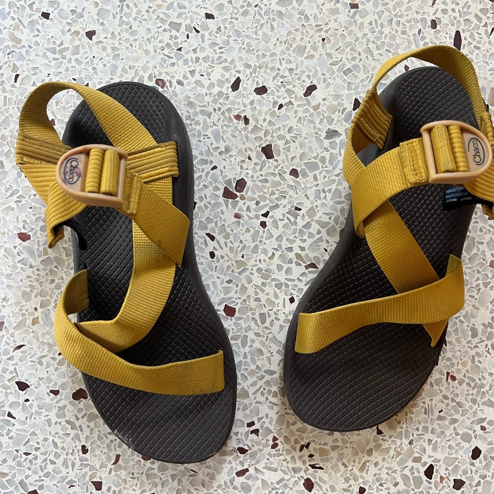 Mustard Chacos